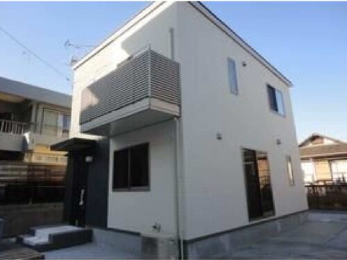 駅徒歩8分 2017年築  3LDK貸戸建 15.5帖リビングダイニング！駐車場2台分有ります。