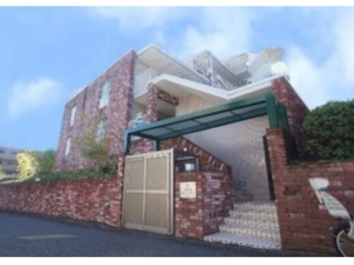 人気のペット相談物件。広々11帖のリビングで２人入居OK。ご高齢の方も相談可能なマンションです。 