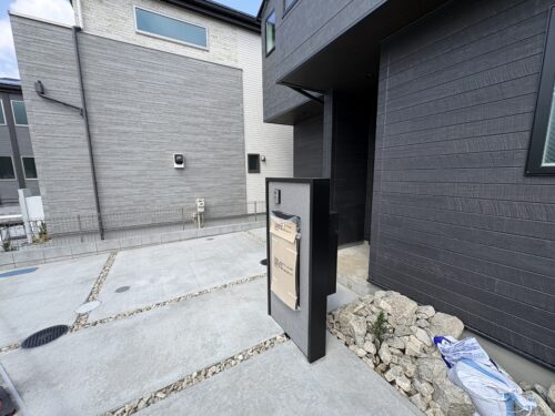 夕方16時頃の画像です(外観)