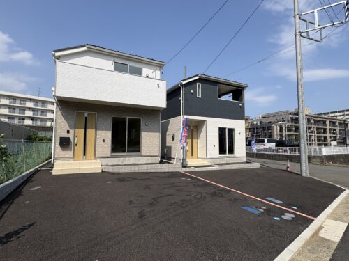 【新築戸建】玉川学園前駅 徒歩16分・全5棟・全棟リビング15帖以上・全棟カースペース2台