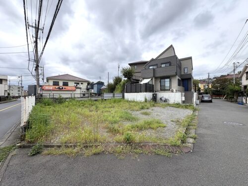 【土地】玉川学園前 駅徒歩17分・東南角地・更地・条件なし