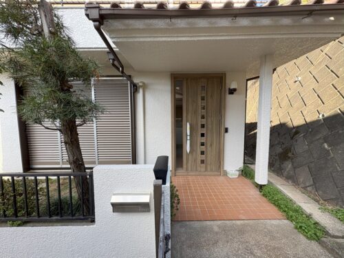 【貸戸建】リフォーム済！114㎡（4LDK）地下車庫・駅徒歩14分
