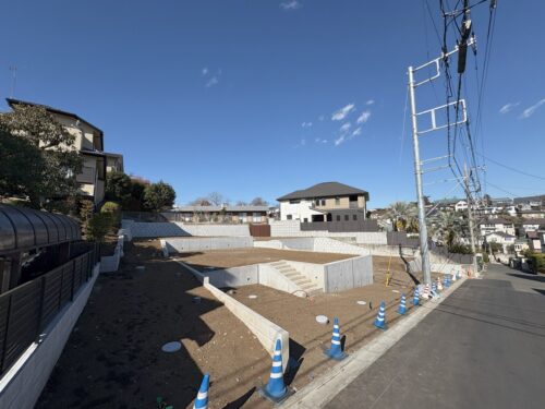 【売地】玉川学園前駅、徒歩5分・南傾斜の解放感・日当眺望良好・建築条件なし