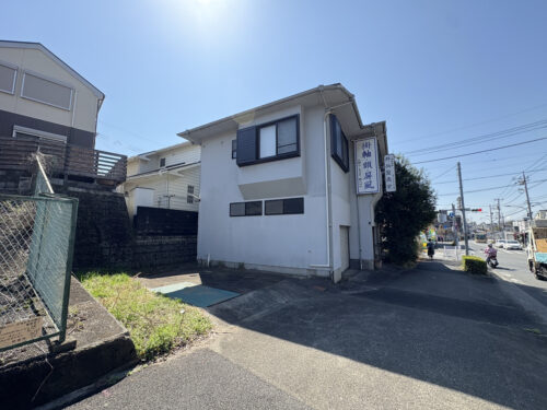 古家解体して更地渡しです
