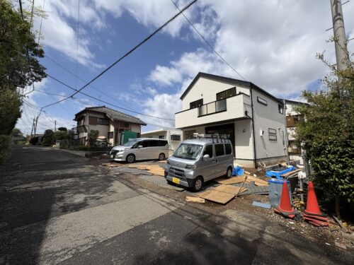 南道路にて日当良好！(外観)