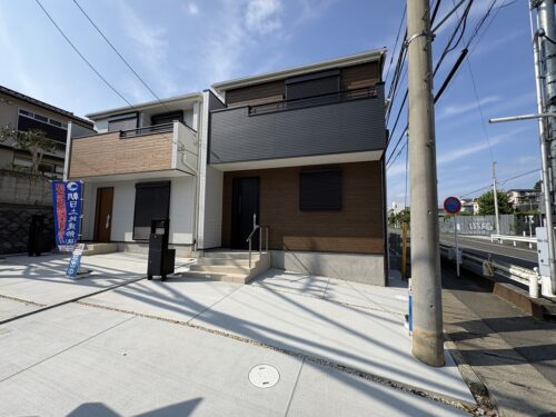 【新築戸建】玉川学園前駅 徒歩20分・東南角地・残り１棟・LDK20帖