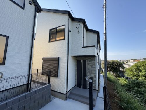 【新築戸建】3棟分譲（残1棟）・玉川学園前 駅徒歩10分・カースペース2台・南道路