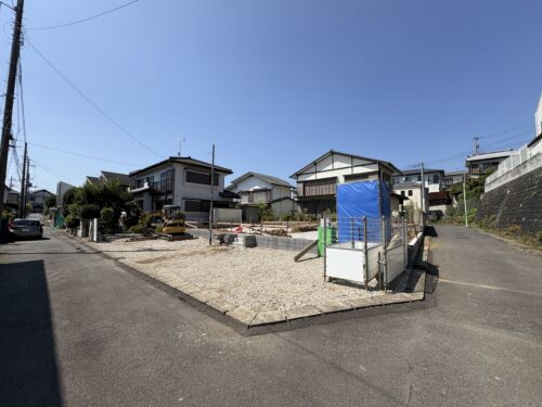 完成が待ち遠しい…(外観)