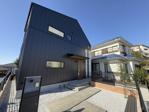 【新築戸建】西成瀬ビッグなパノラマ。JR横浜線「成瀬」駅徒歩22分 解放感あふれる大型邸宅。土地197.56㎡・建物117.53㎡ 6,590万円(税込) 【新築戸建】西成瀬ビッグなパノラマ。JR横浜線「成瀬」駅徒歩22分 解放感あふれる大型邸宅。土地197.56㎡・建物117.53㎡ 6,590万円(税込)