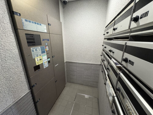 集合ポスト、宅配ボックス