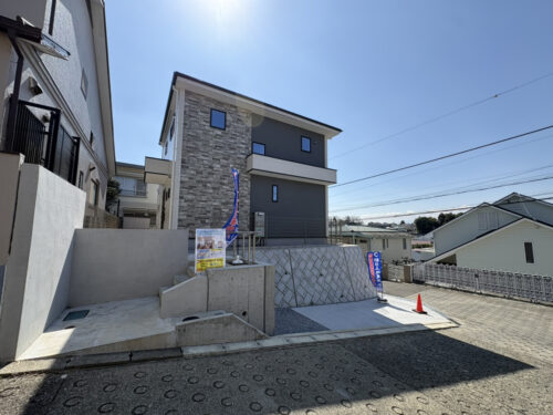 明るくてお部屋もポカポカ(外観)