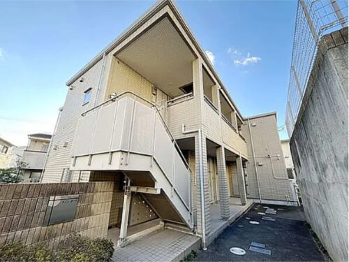 玉川学園前駅 徒歩12分 人気の2階♪日当たりの良いマンションタイプのお部屋です。