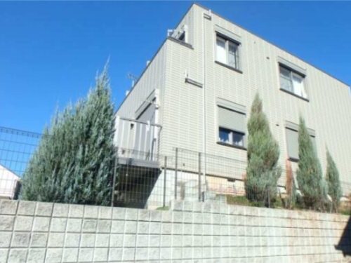 玉川学園前駅 徒歩14分 2015年築のへーベルメゾン賃貸マンション。角部屋でたっぷり日の差し込むお部屋です。